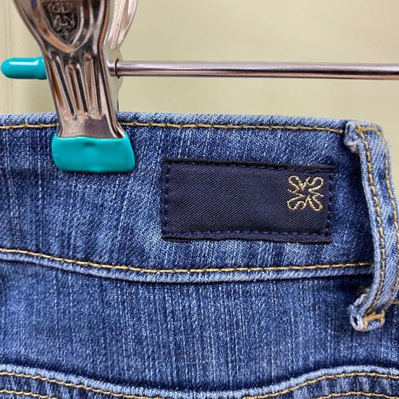 Capri Jeans - Picture 4 of 4